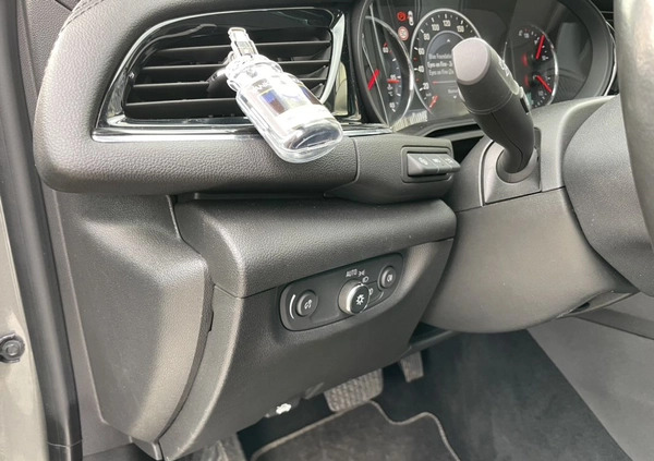 Opel Insignia cena 49500 przebieg: 378000, rok produkcji 2018 z Bytów małe 497